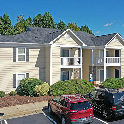 Blaze Capital Partners Enters North Carolina’s Triangle Market with Acquisition  of 240-Unit Apartment Community